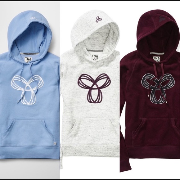 ISO tna pullover hoodie, size L or Xl in a light grey or light pink - Picture 2 of 2